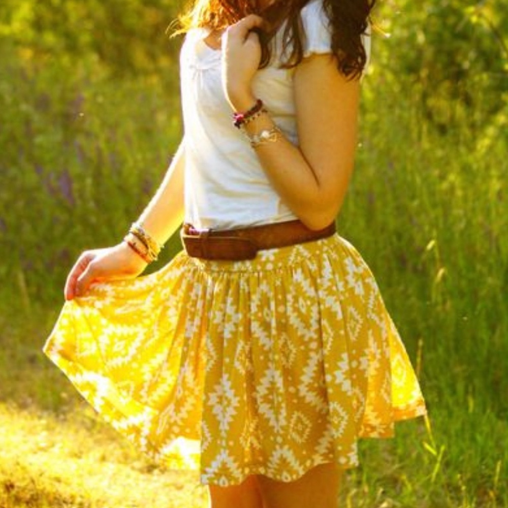 🎉HP🎉 Aztec Tribal Skirt!